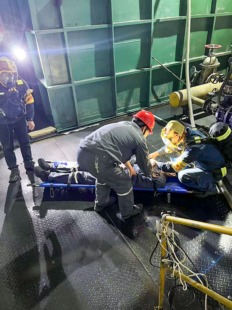 久達新材有限空間應急救援處置演練