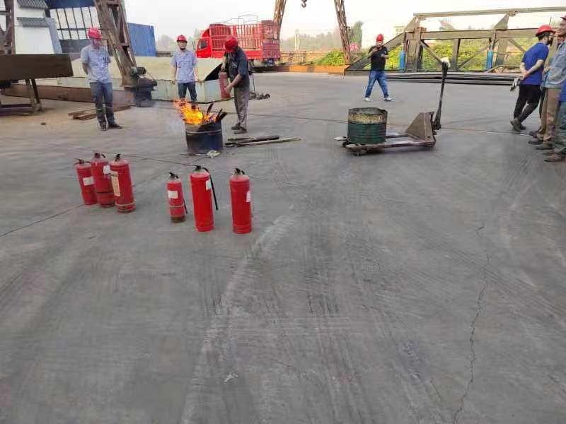 鄭州久達組織消防培訓和消防演練